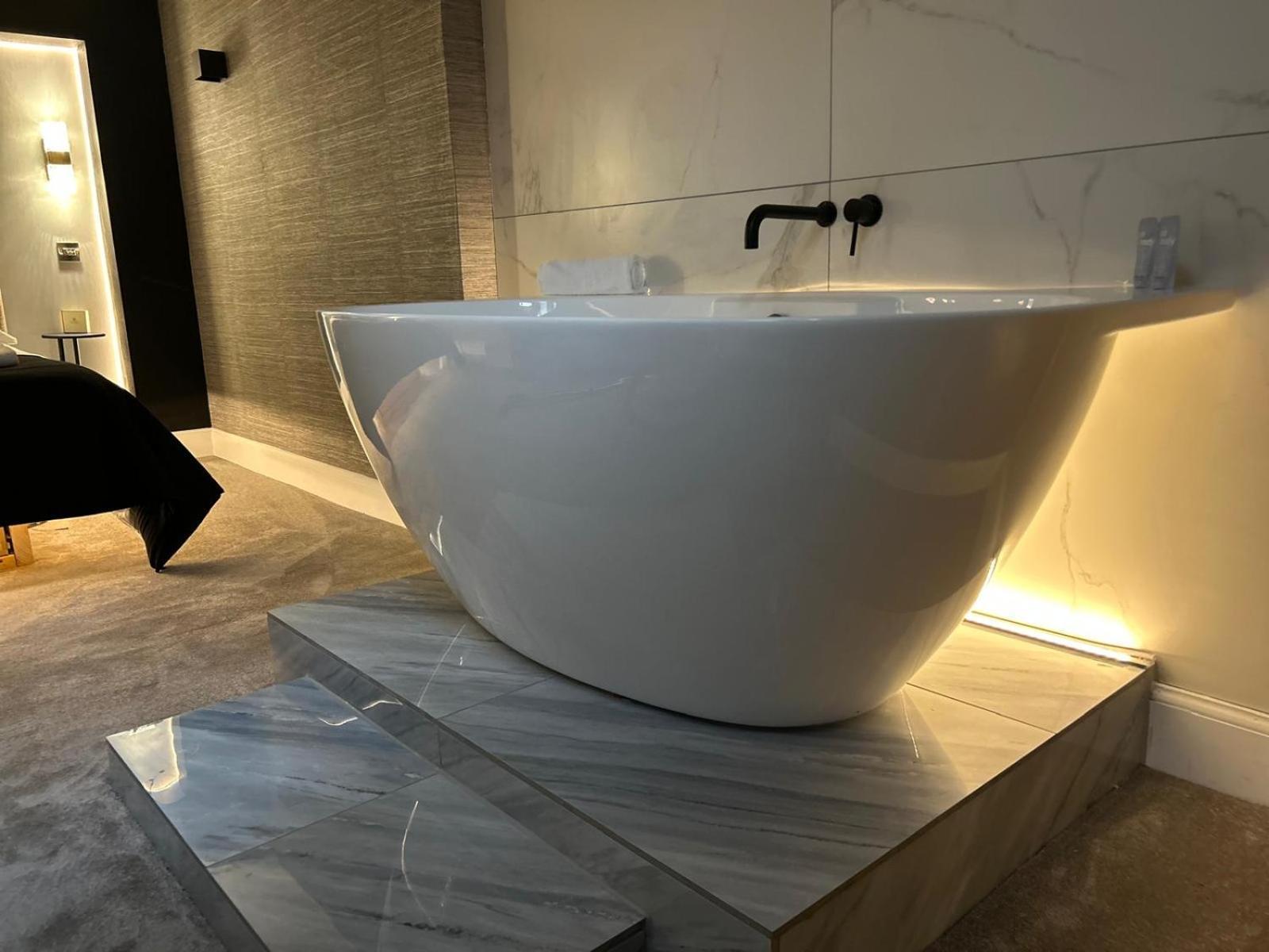 Luxury 1Bed Retreat Edinburgh Daire Dış mekan fotoğraf